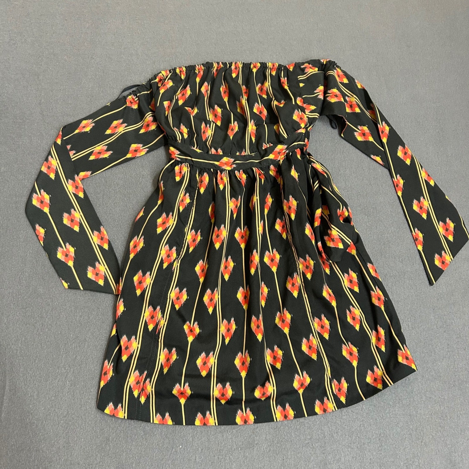 Ecote Mini Dress Womens XS Black Excellent Ikat Print Off Shoulder Long Sleeve