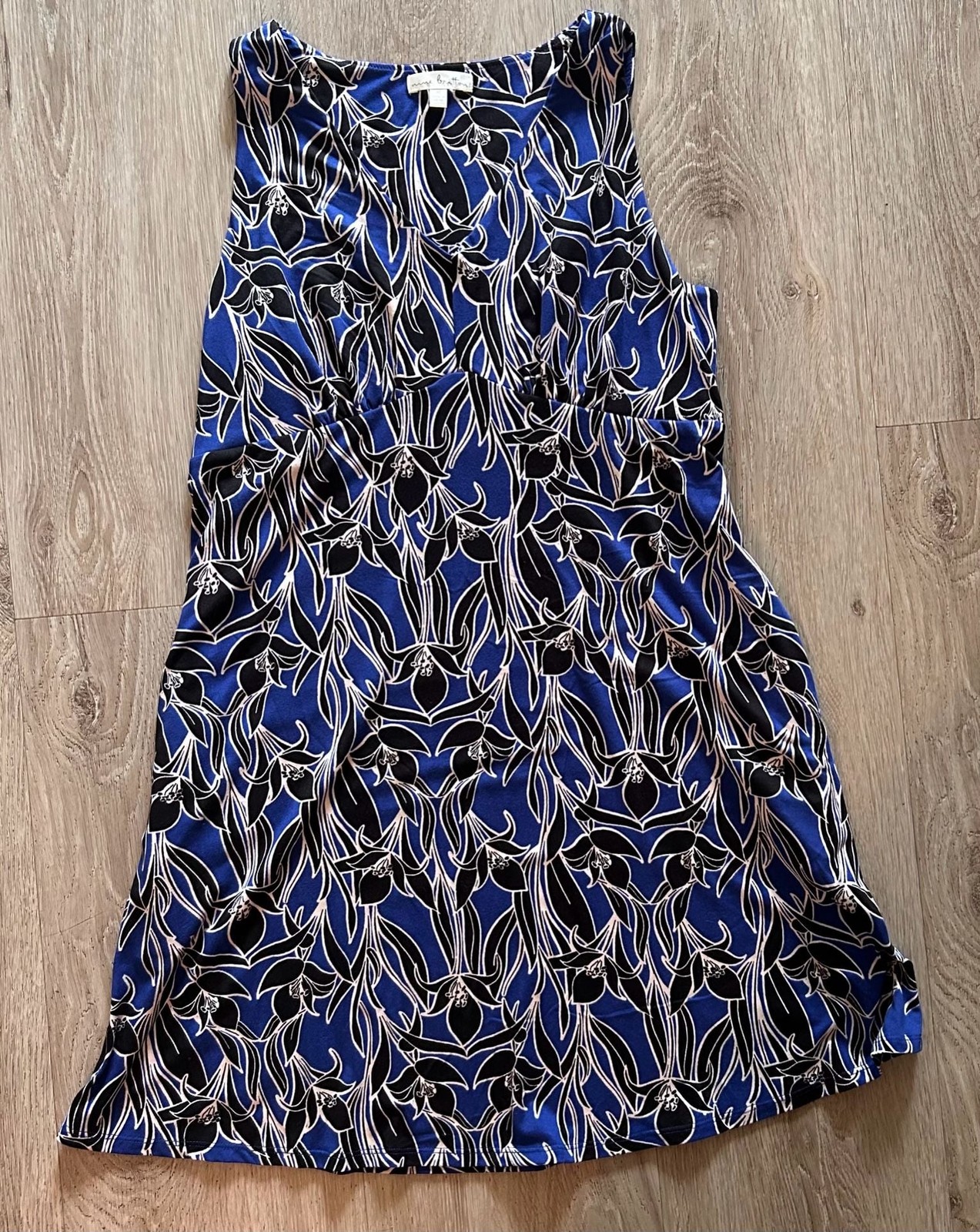 Nine Britton Sleeveless A-Line Knit Dress with Floral Print