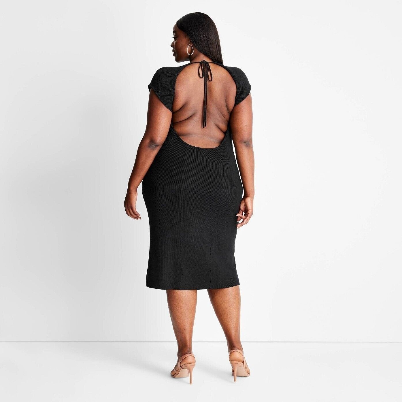 Future Collective Women’s Short Sleeve Open Back Sweater Dress – Plus Size Small