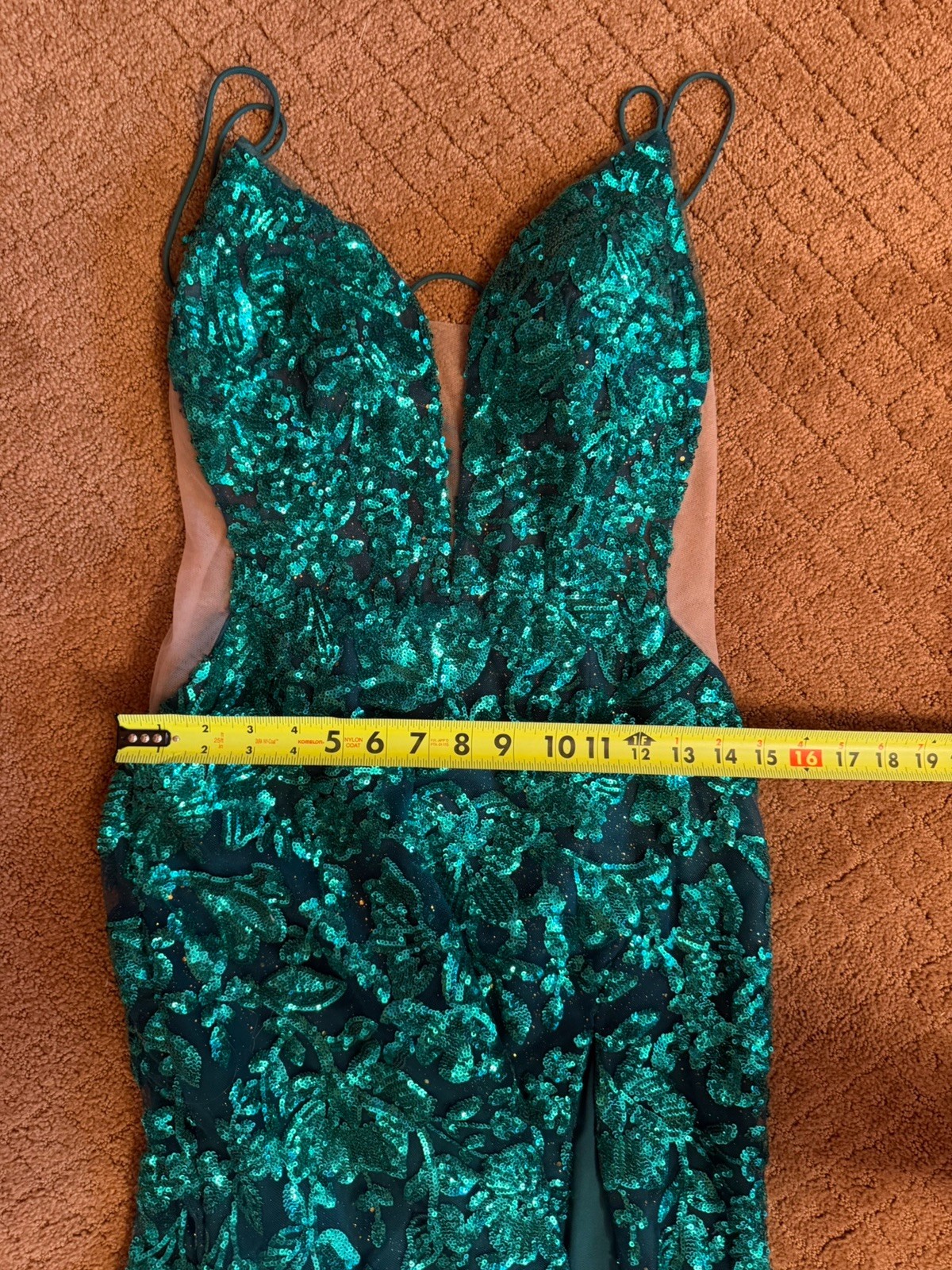 Morilee Green Sequin Open Back Fitted Mermaid Prom Dress Size 8 RETAIL $600