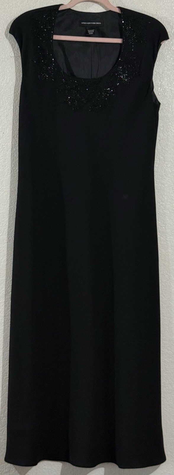 Black Beaded Scoop Neck Long Sheath Size 8