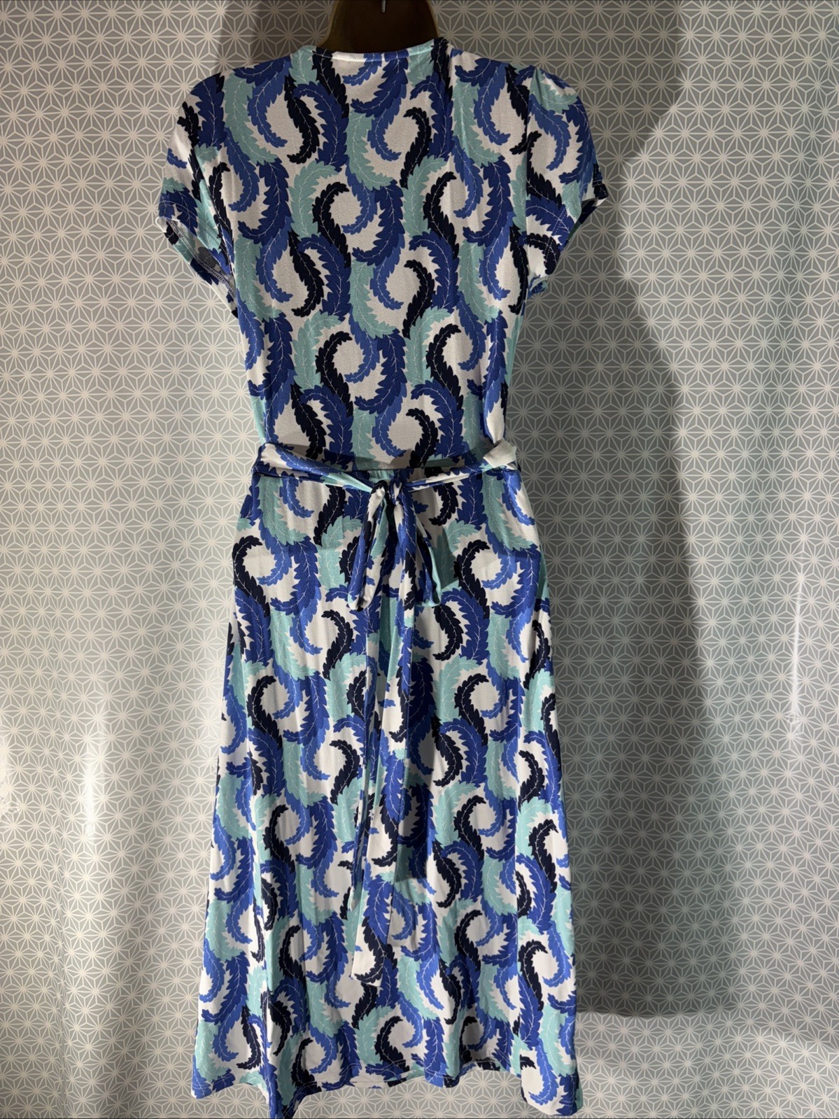 Womens Boden Uk 10L Blue Mix Pattern Knee Length V Neck Stretch Wrap Dress