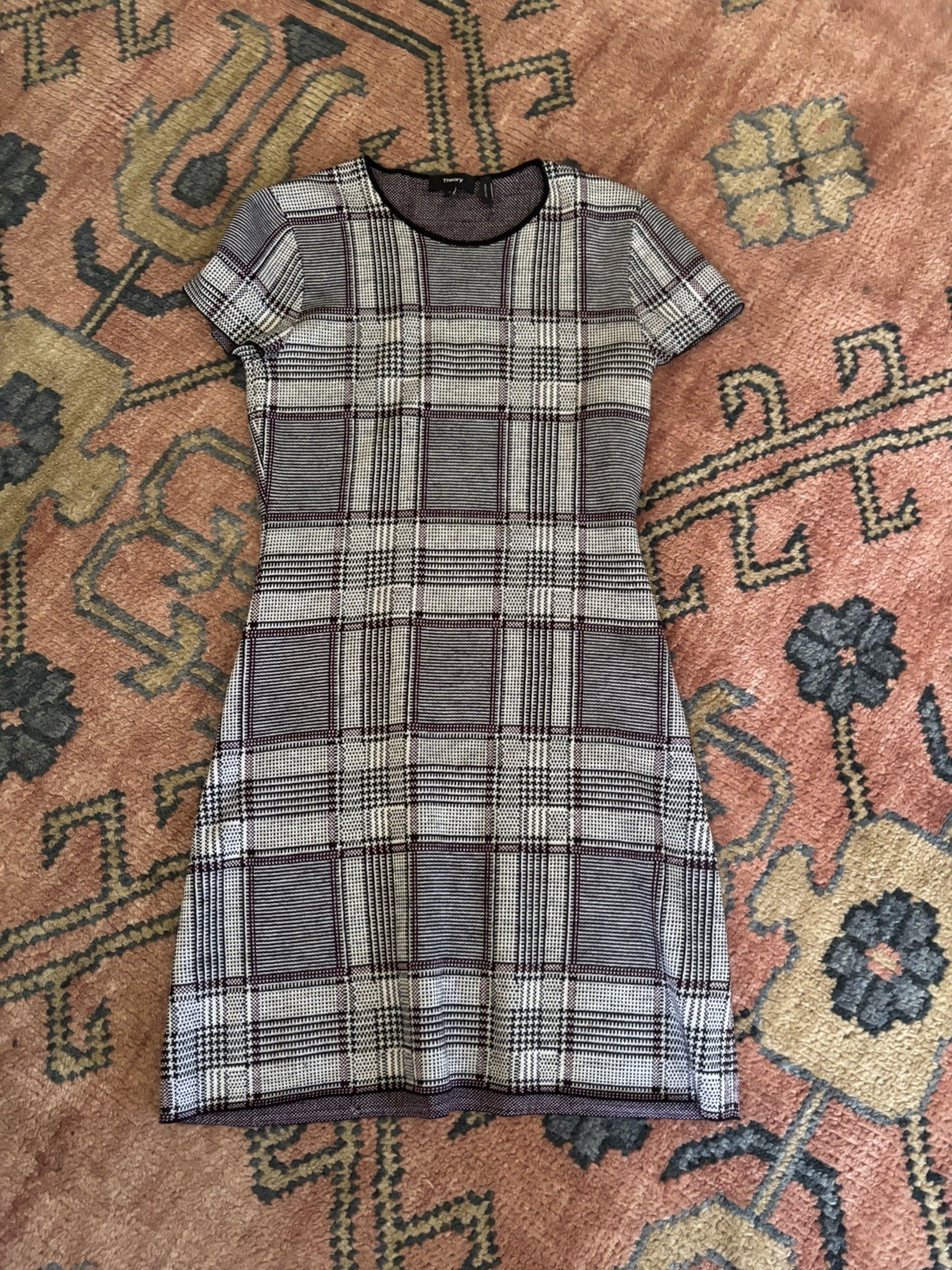 Theory | Gray Plaid Short-Sleeve Mini Dress | 100% Merino Wool | Size: Small