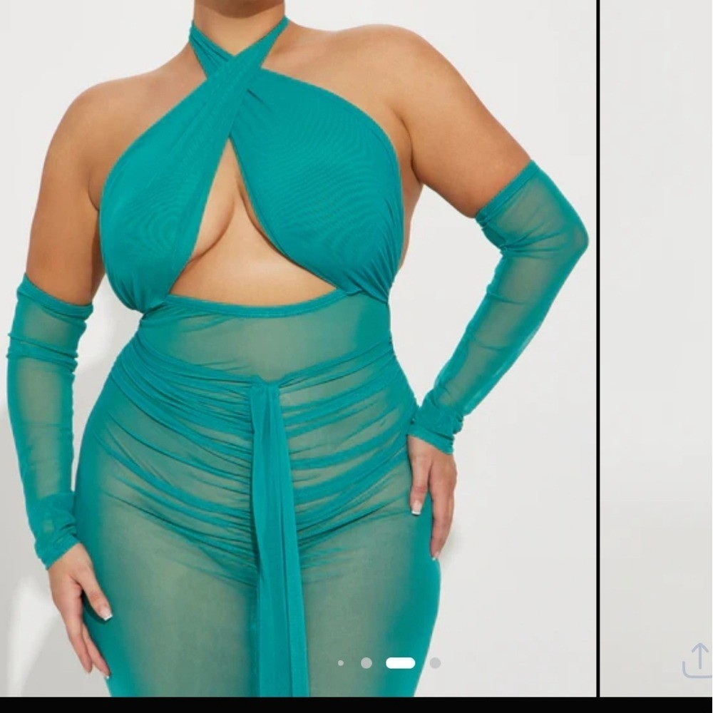Fashion Nova jade mesh Maxi Dress with Gloves brand new size extra large XL