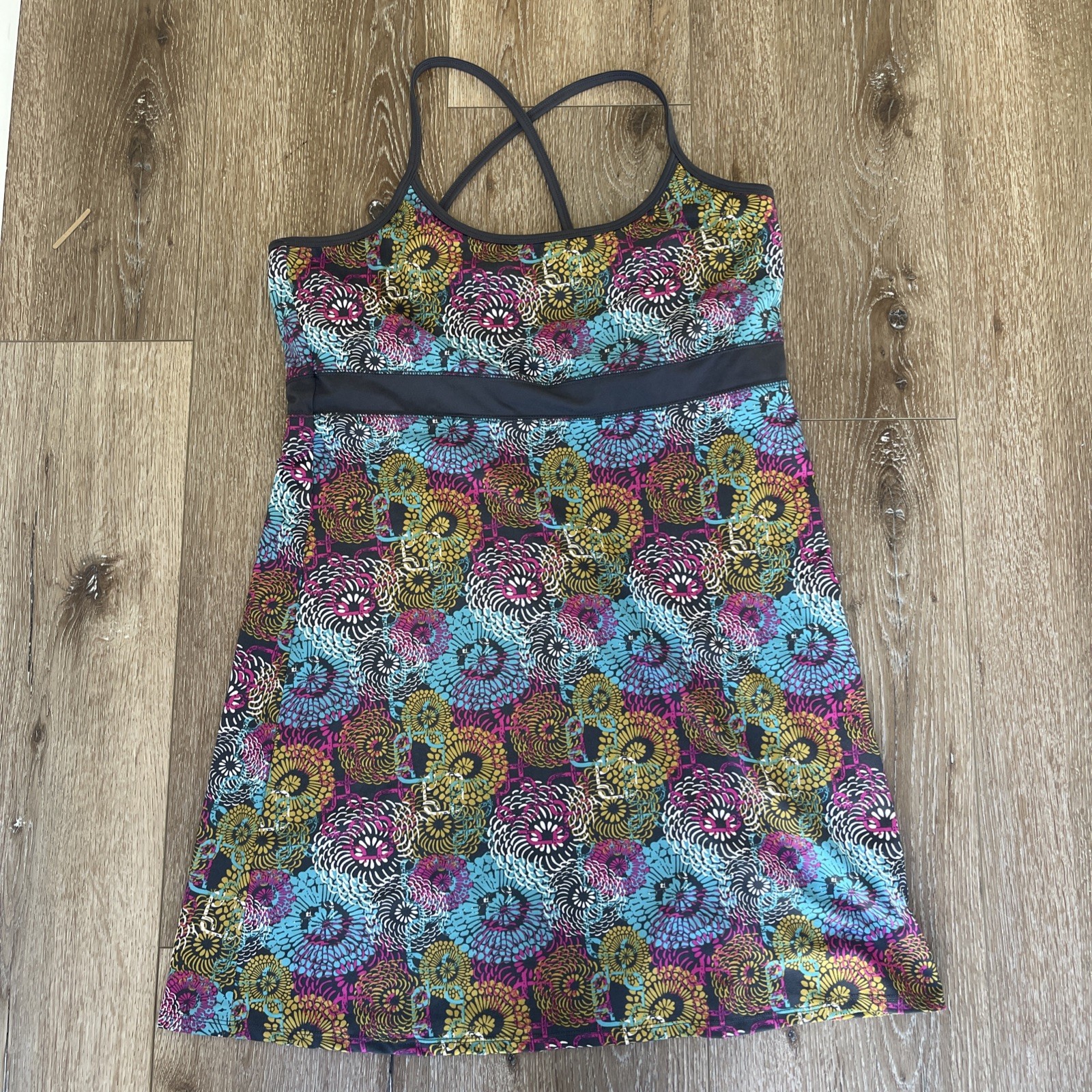 Lola AFG Women 2XL Sport Dress Soft Colorful Empire Waist Spaghetti Strap Travel