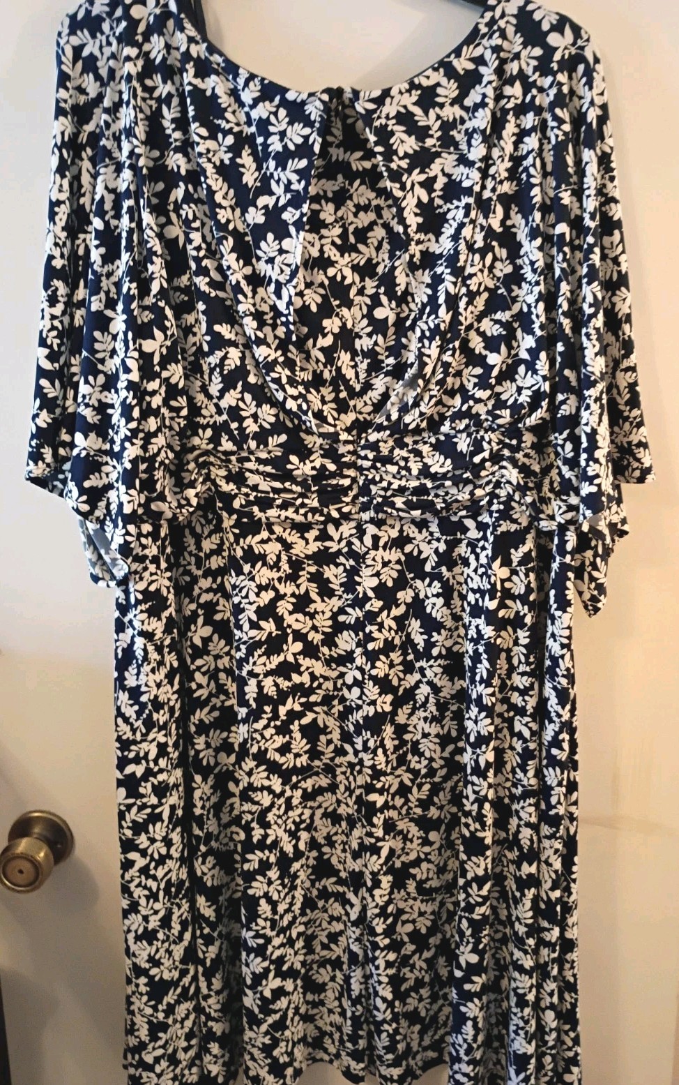 Jessica Howard Womans $118 22 W dress Blue White Leaves Plus Size Any Occasion