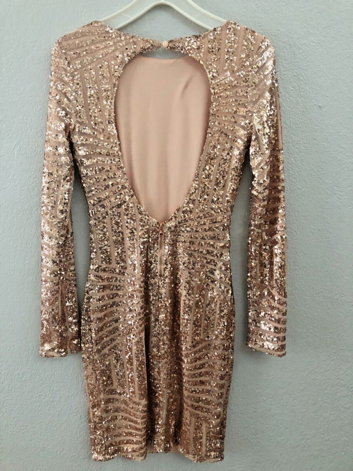 Women Glitter Sequin Dress Sparkle Party Dress Open Back Size M New Without Tag