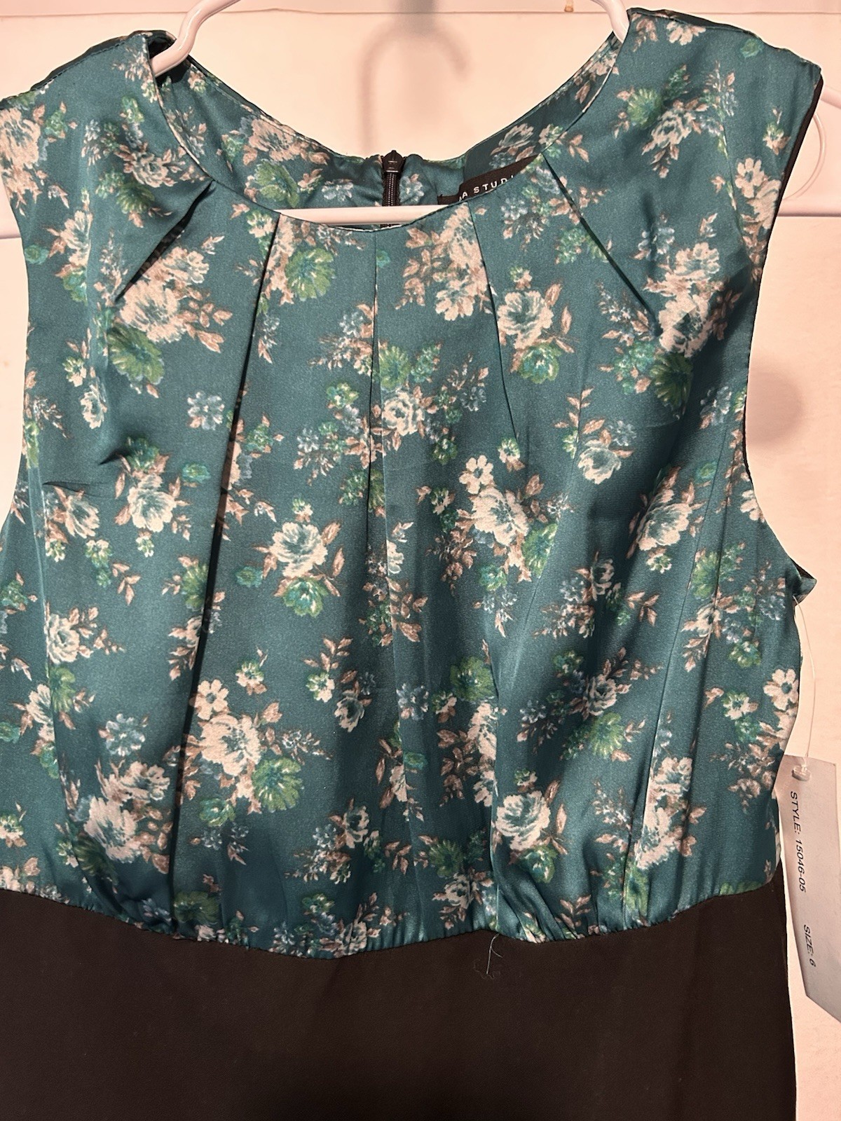 AA Studio Sleeveless Green Floral & Black Dress Size 6 NEW