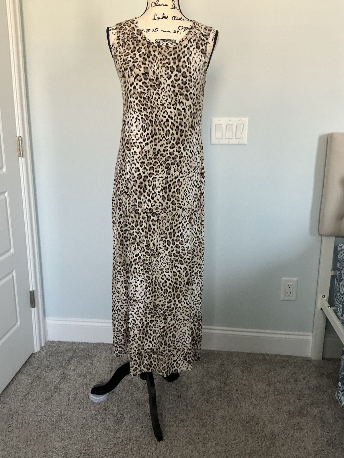 Chico’s Beige/Brown Leopard Animal Print Round Neck Sleeveless Maxi Dress 0