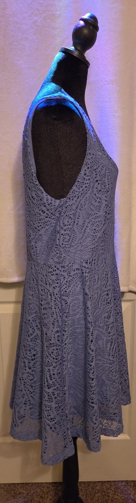Apt. 9 periwinkle/light blue sleeveless lace overlay fit-and-flare dress