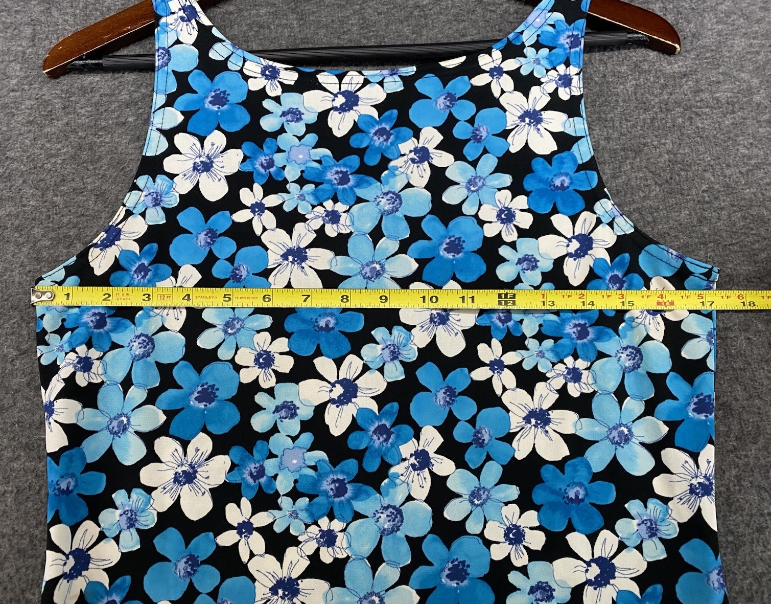Byer Too! Blue Sleeveless Floral Dress Women’s Size Medium