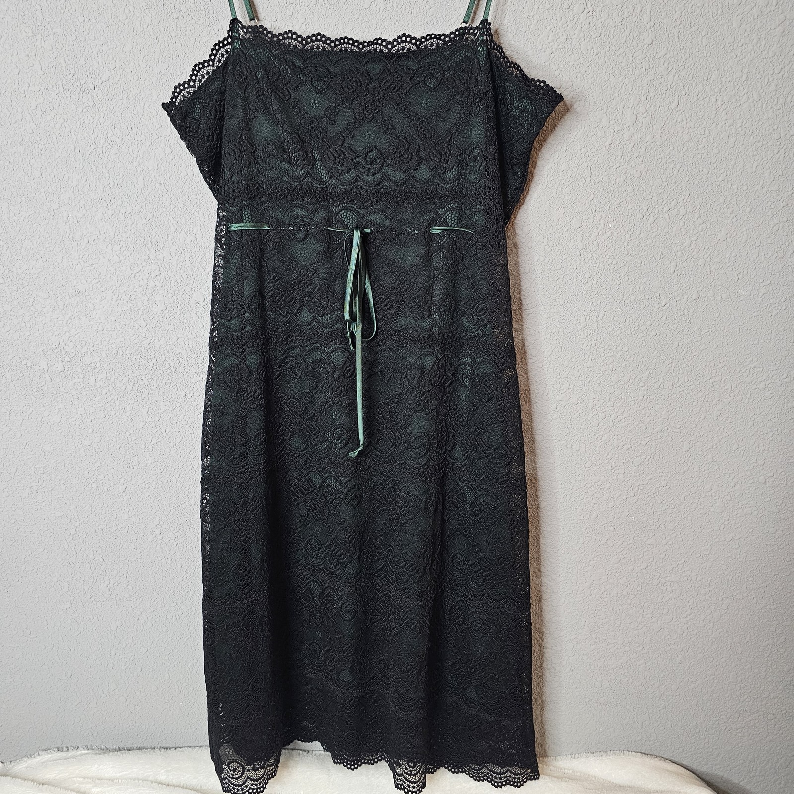 Widow Dress Womens XL Black Green Lace Overlay Adjustable Strap Gothic Mini