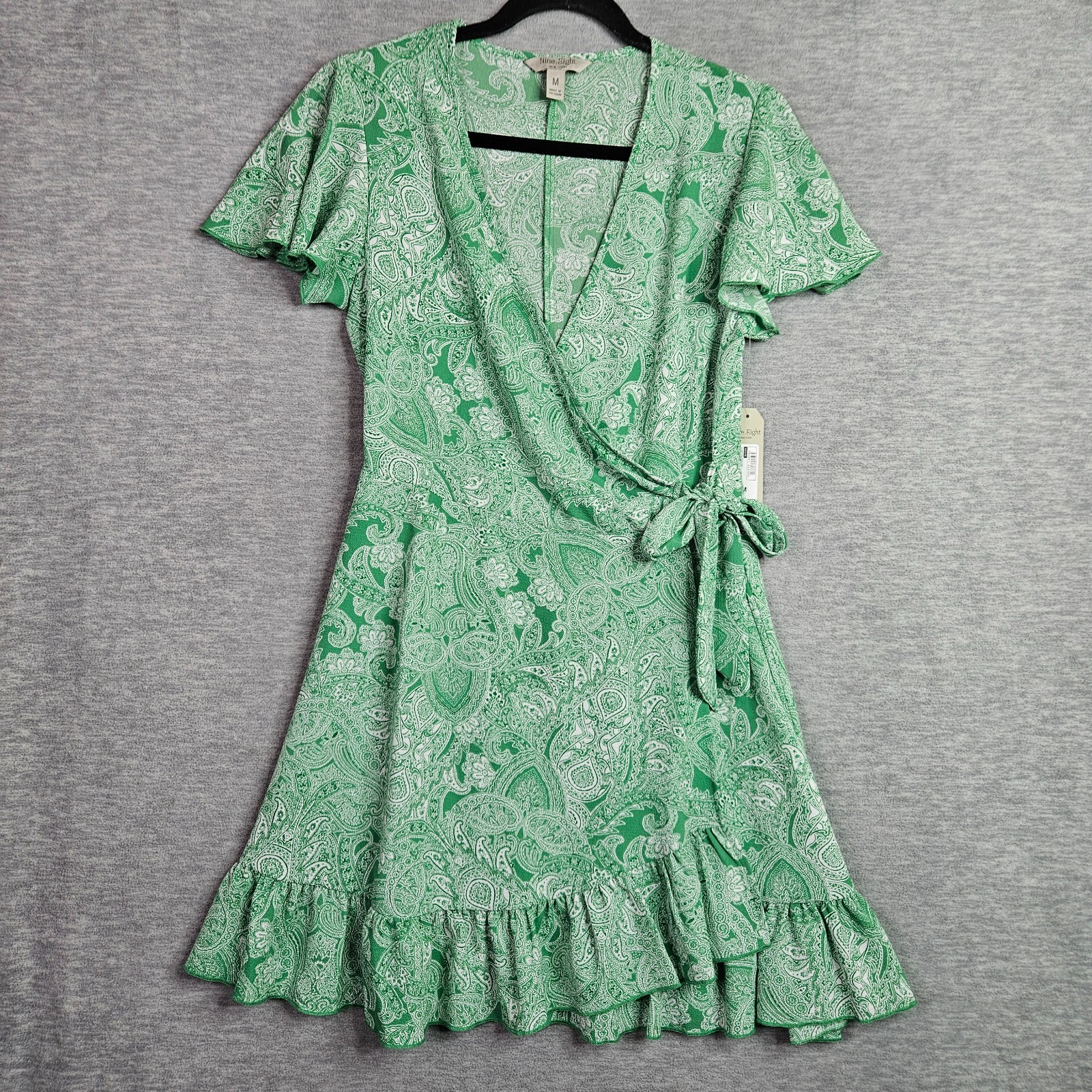 Nine Eight New York Women Green White Paisley Wrap Dress Sz M Ruffle Hem NWT