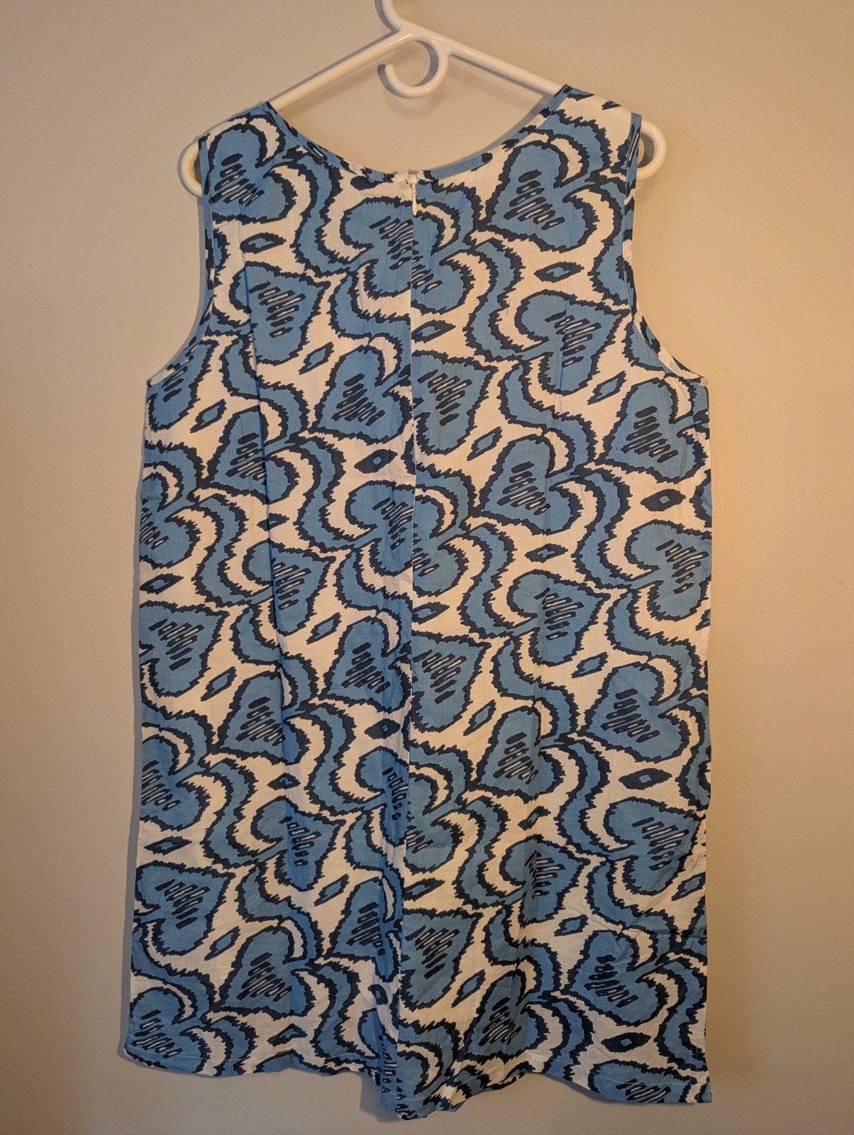 Fitzroy & Willa Women’s Dress Sleeveless Size Large Blue and White Floral