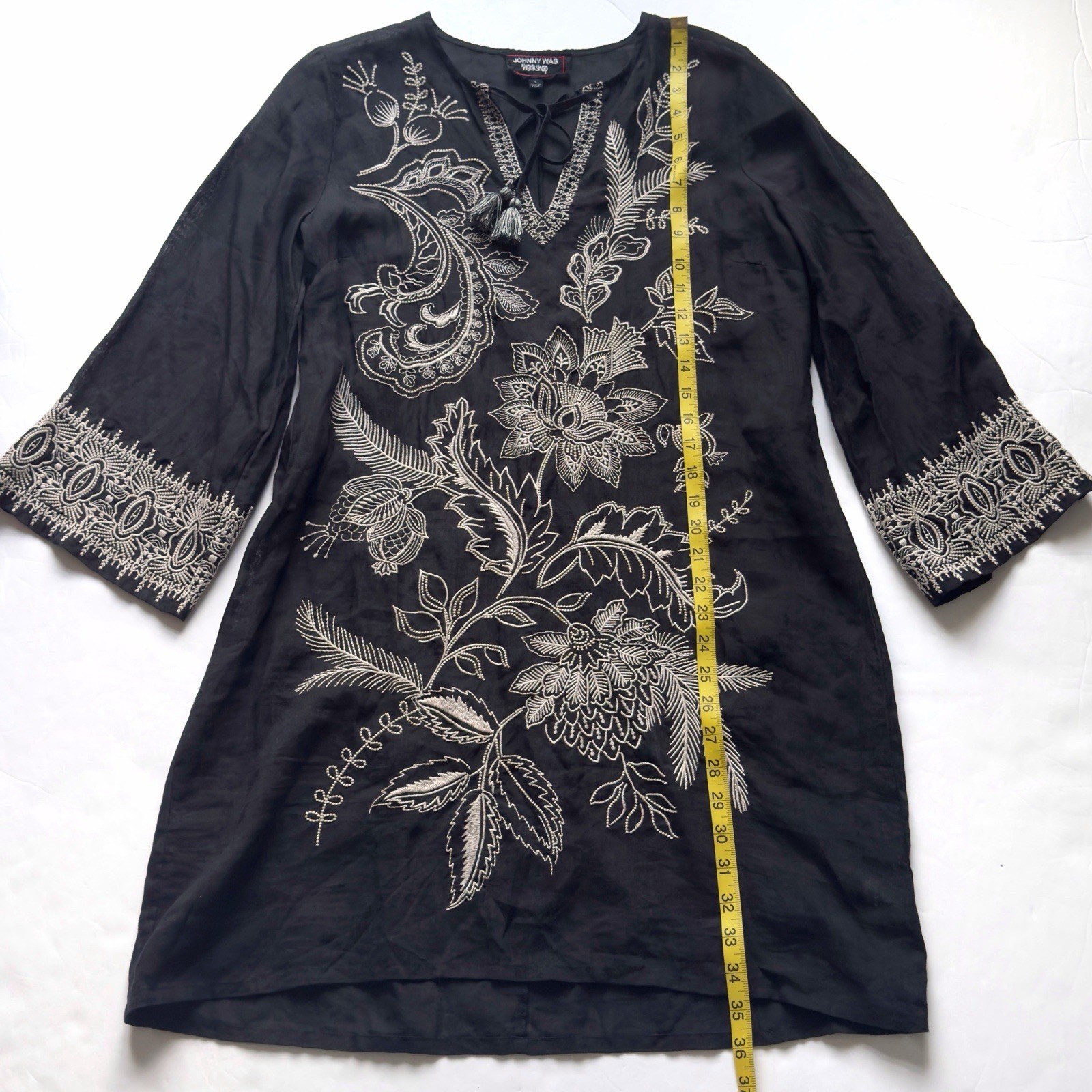 Johnny Was Floral Embroidered Shift Dress Small Black Boho Chic Eclectic Kimono