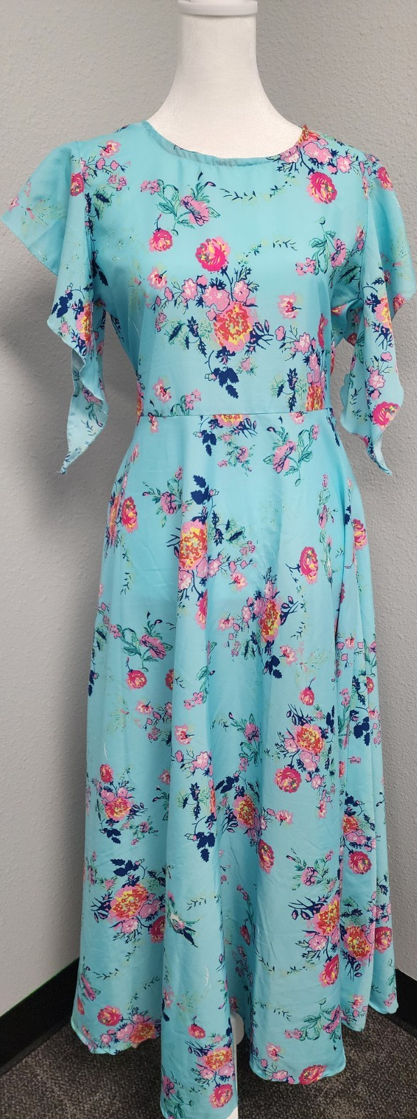 U&F blue floral tie back A-line long dress ruffle short sleeves size M