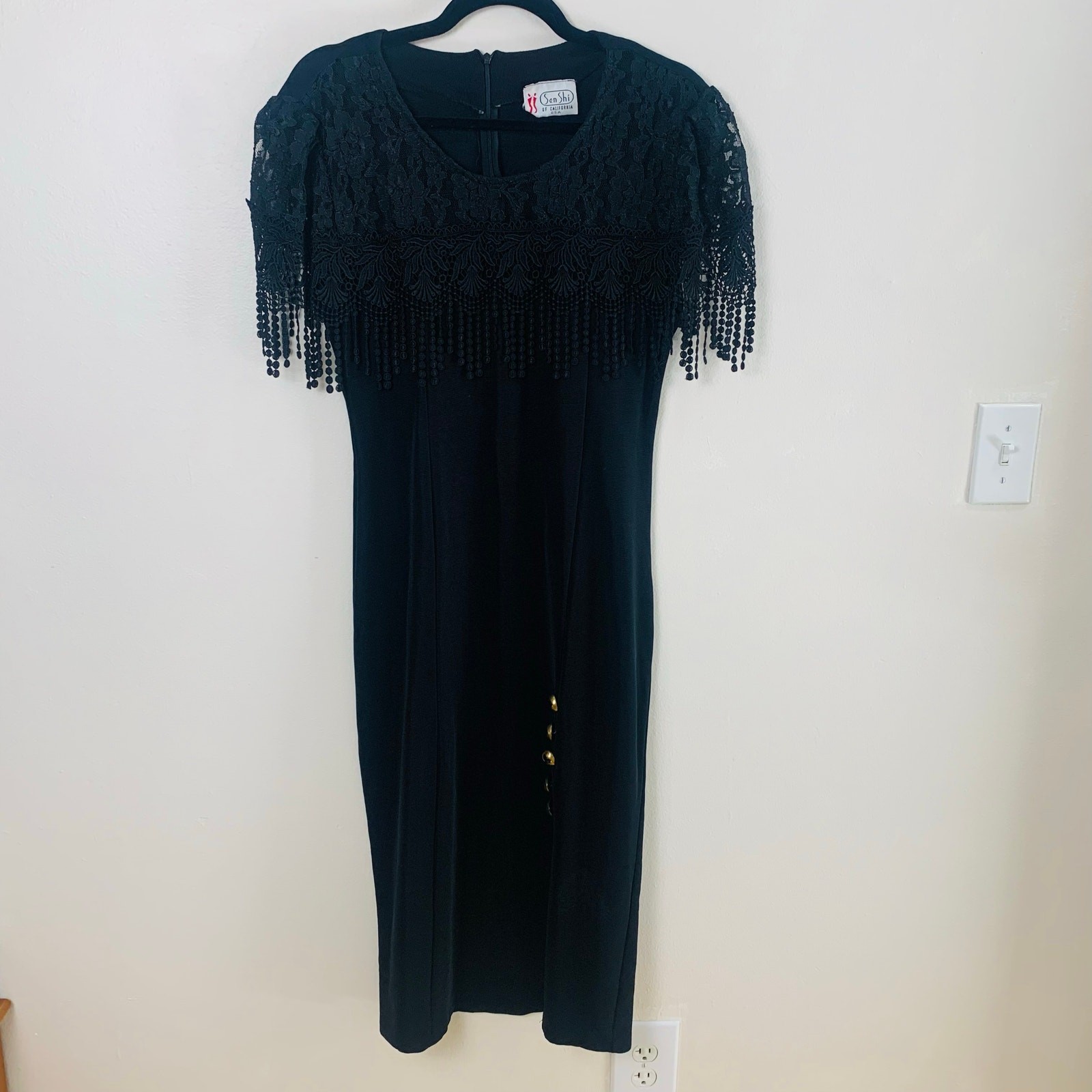 Vintage Black Lace Fringe Cocktail Dress Sen Shi Beaded Trim Midi Fitted Stretch