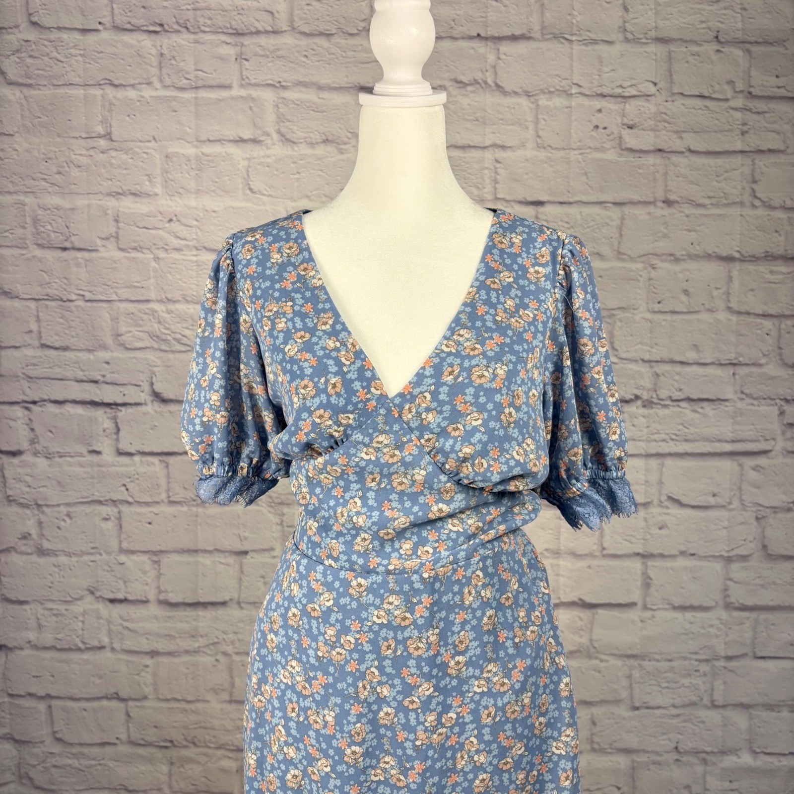 Mimi Chica Blue Large Mini Dress Cottagecore Floral Lace Trim Puff Sleeve