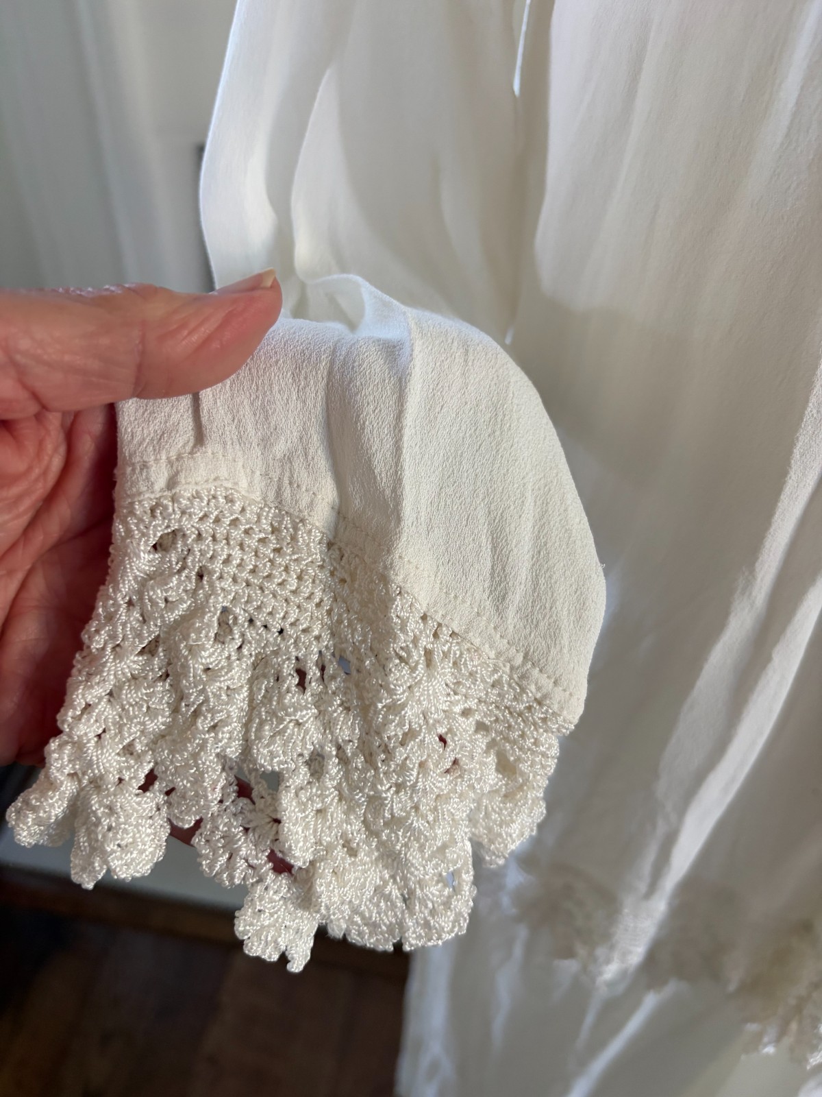 VTG Y2K 90’s Skirt, Camisole Blouse White Papillon Fairy Lace Sz L Embroidered
