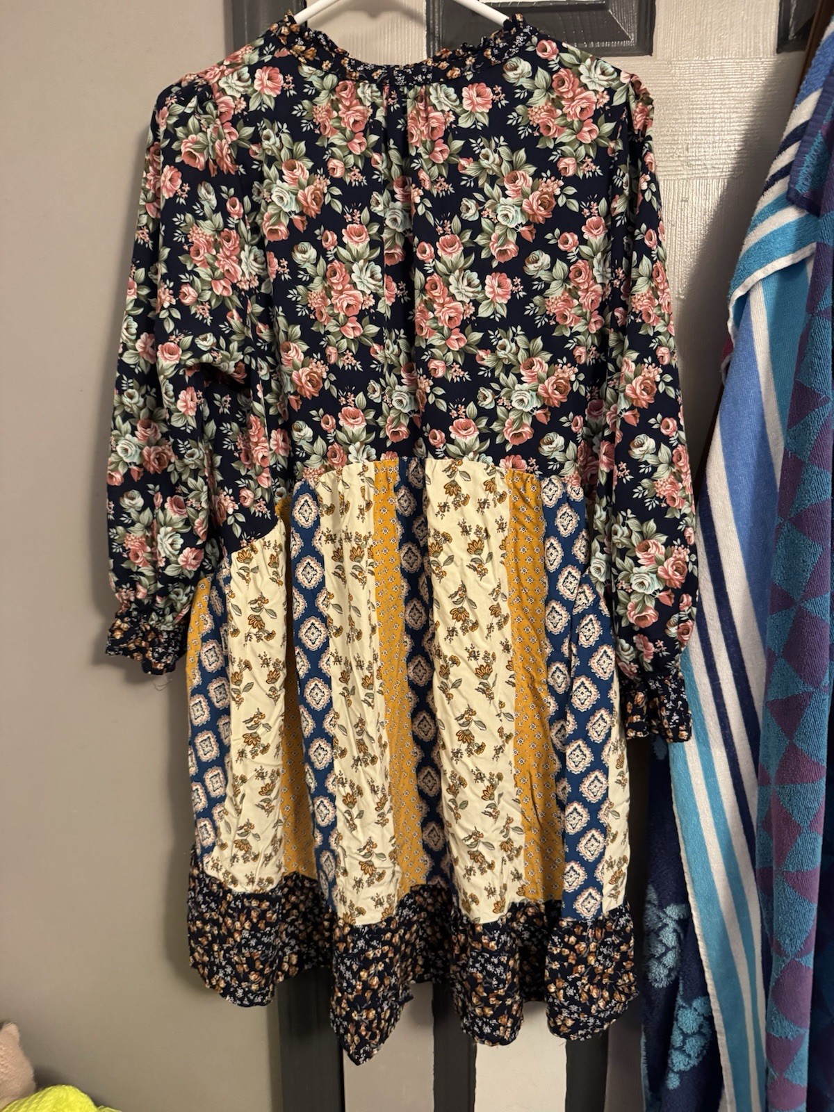 UMGEE Multicolor Floral Boho Babydoll V-Neck Long Sleeve Short Dress M
