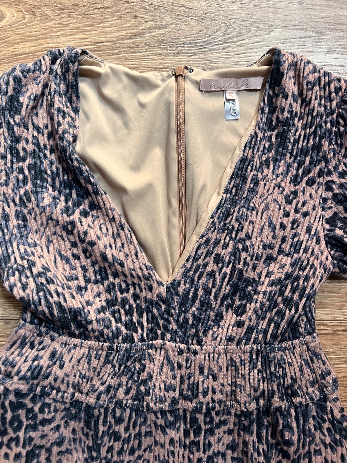Hutch Size Small Dusty Rose Leopard Print Dress