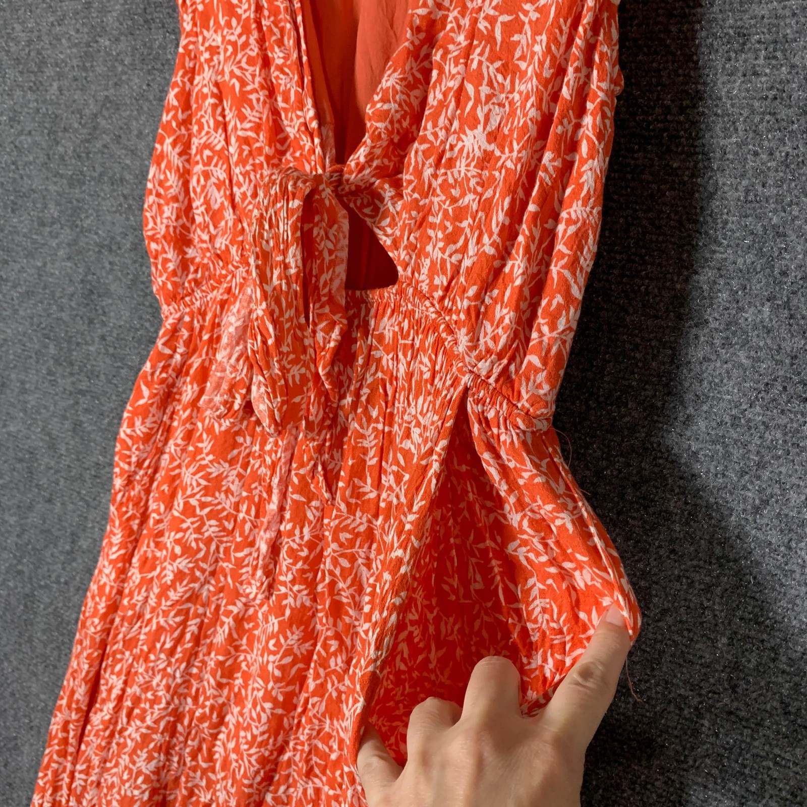 Olivaceous Dress Womens Medium Orange Floral Hi Low Maxi V Neck Tie Front Boho