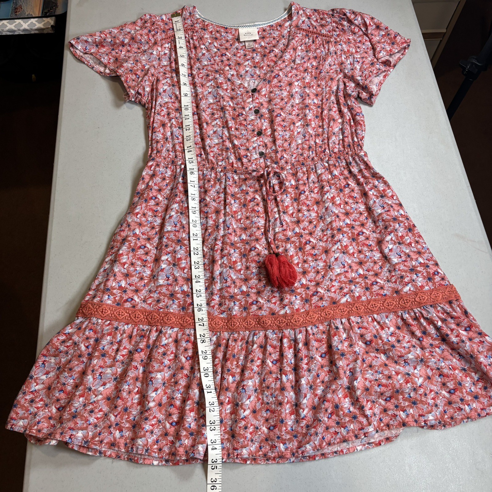 Knox Rose Floral Mini Dress Sz M Tie Waist V-Neck Button Pockets Tiered Hem Boho