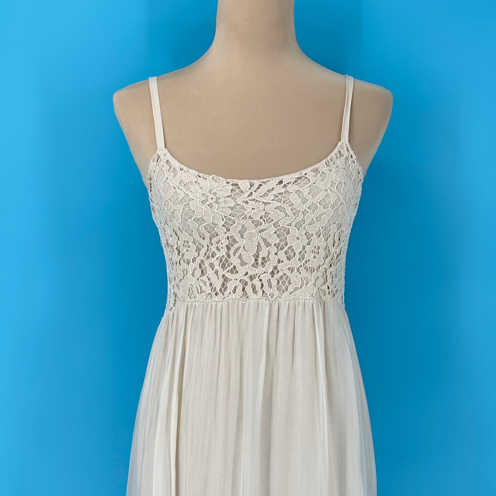 LOLA Italy Cream Silk Blend Lace Boho Maxi Dress Smocked Back Ruffle Hem Large