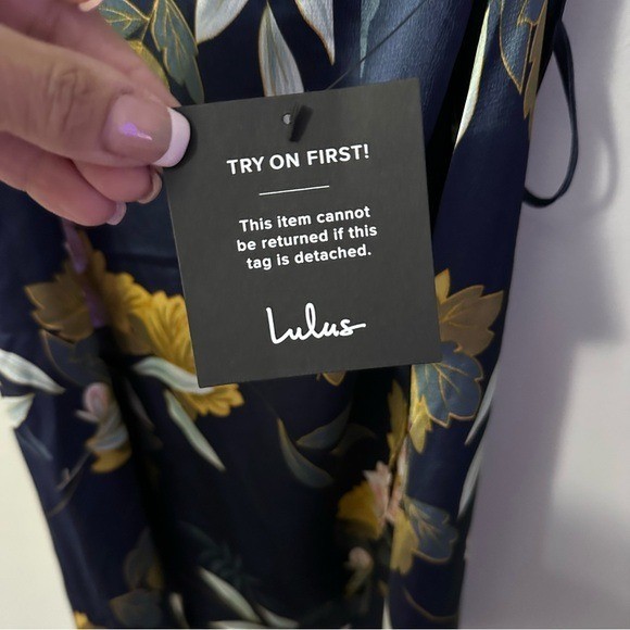 Lulus Love Is Life Navy Blue Floral Satin Wrap Dress Women’s XXS Long Sleeve NWT
