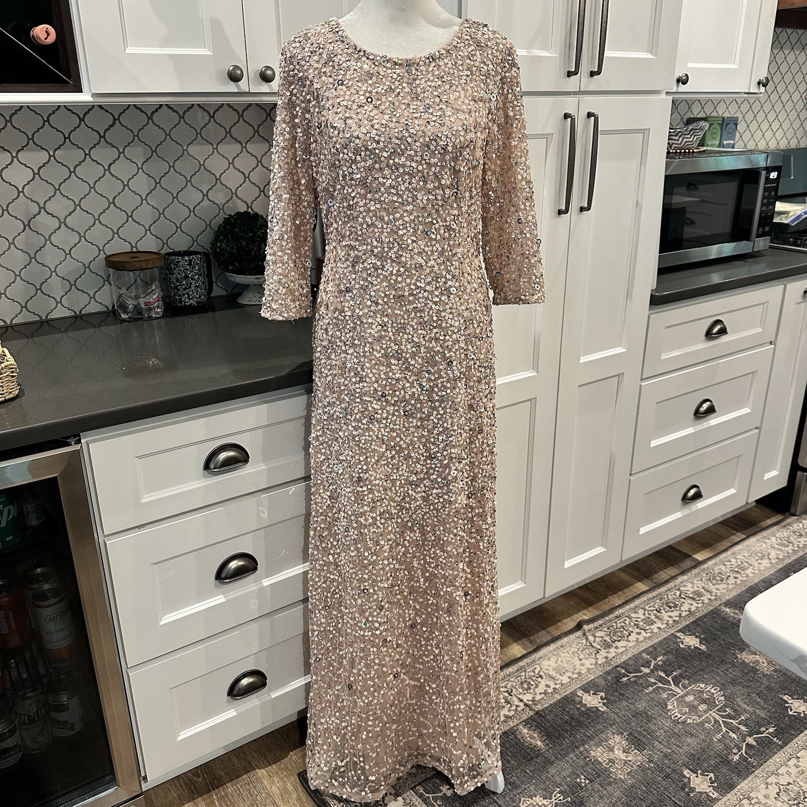 Adrianna Papell Scoop Back Sequin Gown Champagne Silver 12 Formal Dress Wedding