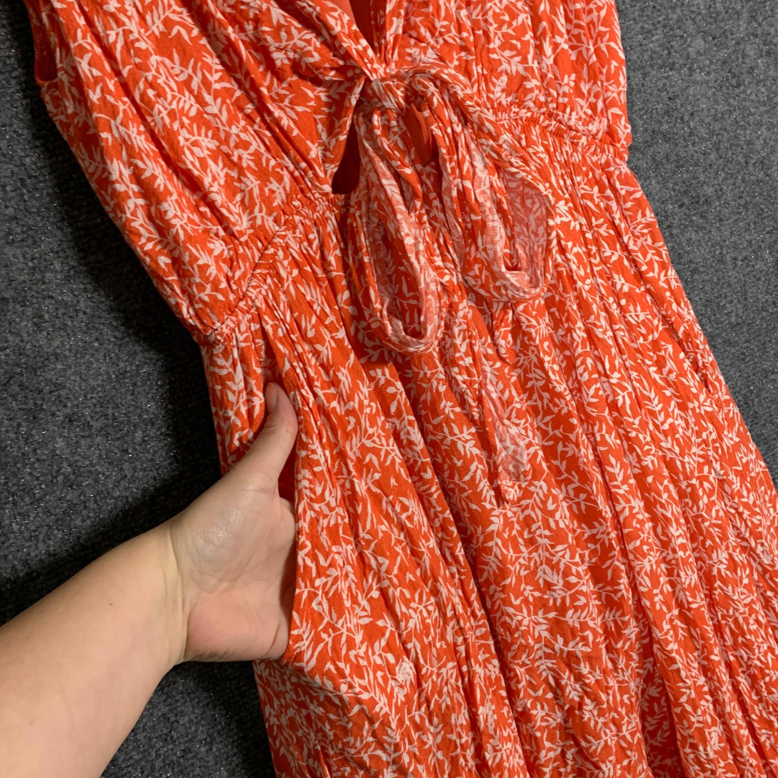 Olivaceous Dress Womens Medium Orange Floral Hi Low Maxi V Neck Tie Front Boho