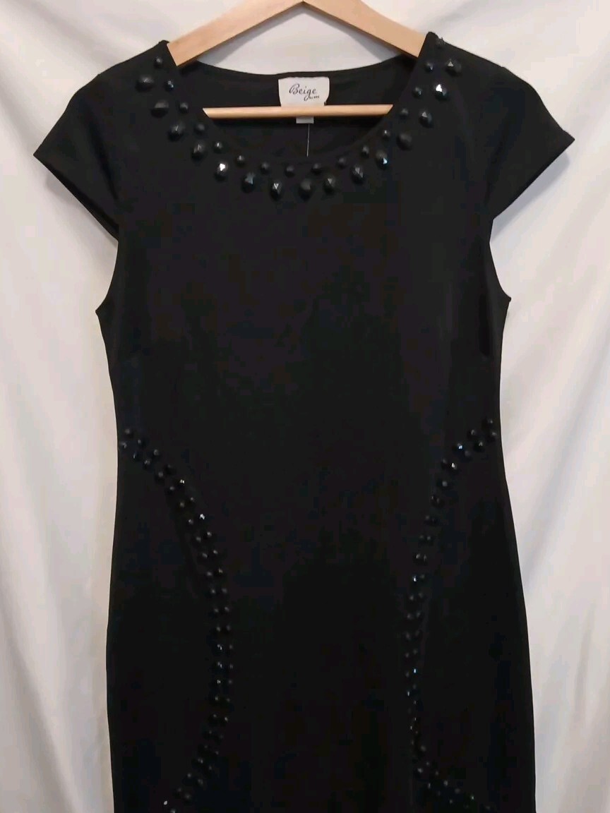 BEIGE Sheath Dress Sz 4 Black Beaded Cap Sleeve Pullover