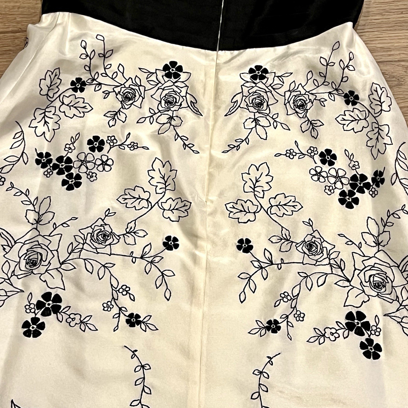 White House Black Market Dress Ivory Floral SILK Fit Flare Strapless NWT Sz 6 S