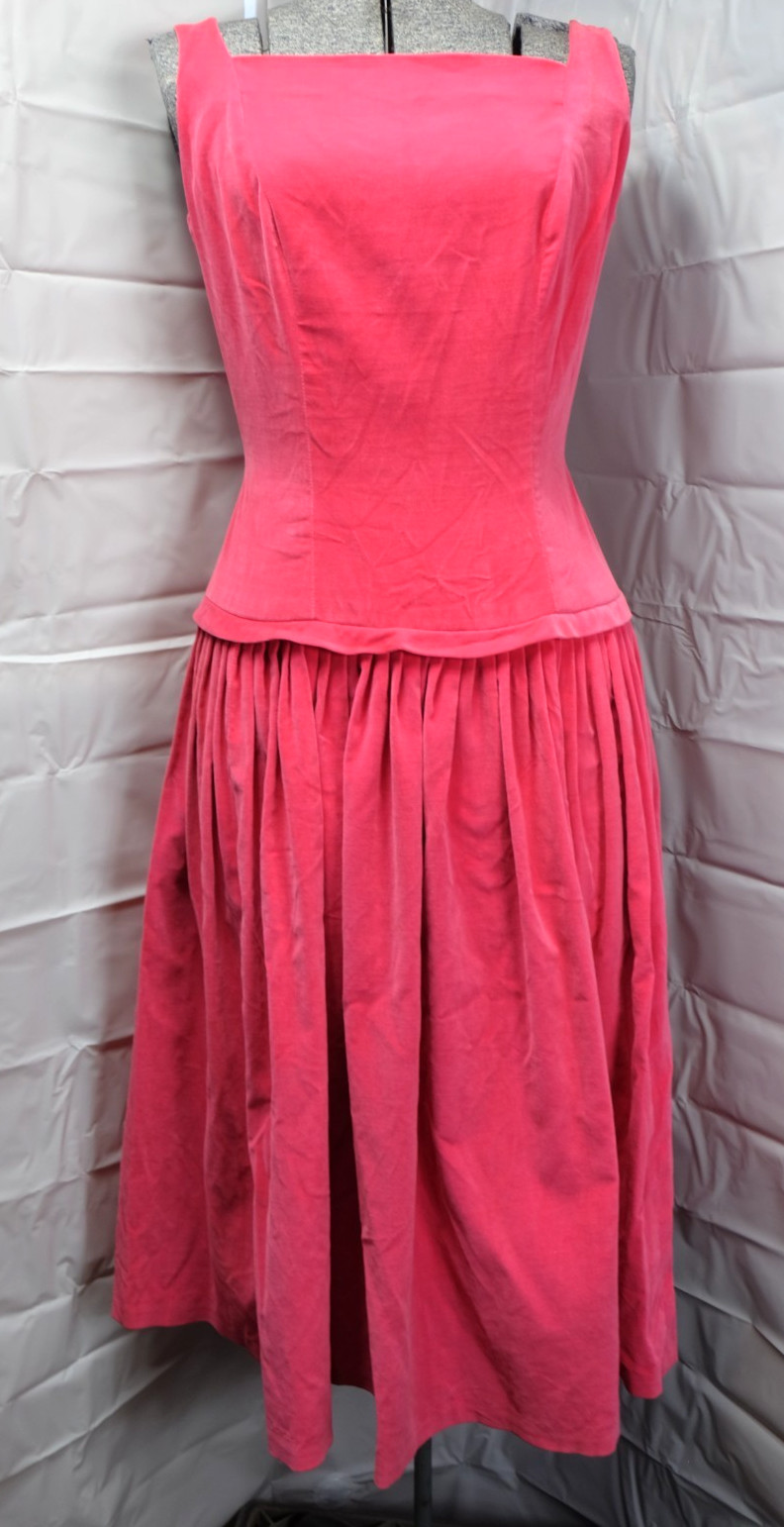 JANE PARKER Junior 50’s-60’s Pink Velvet Dress Drop Waist Party Cocktail Pleated