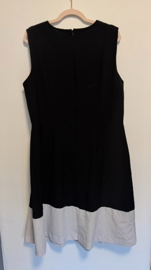 Shelby & Palmer 16 Black A-Line Dress