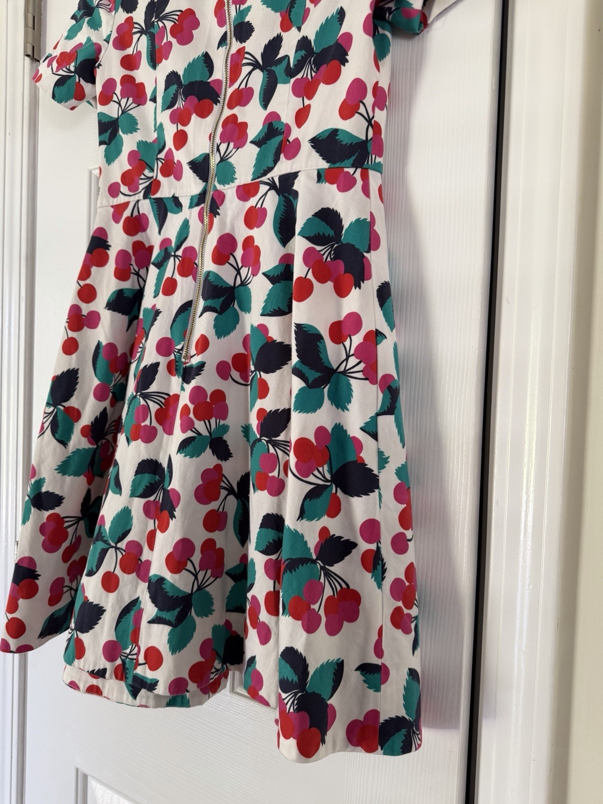 Draper James Cherry Orchard Love Circle Midi Dress Women’s 2 Pockets V-Neck
