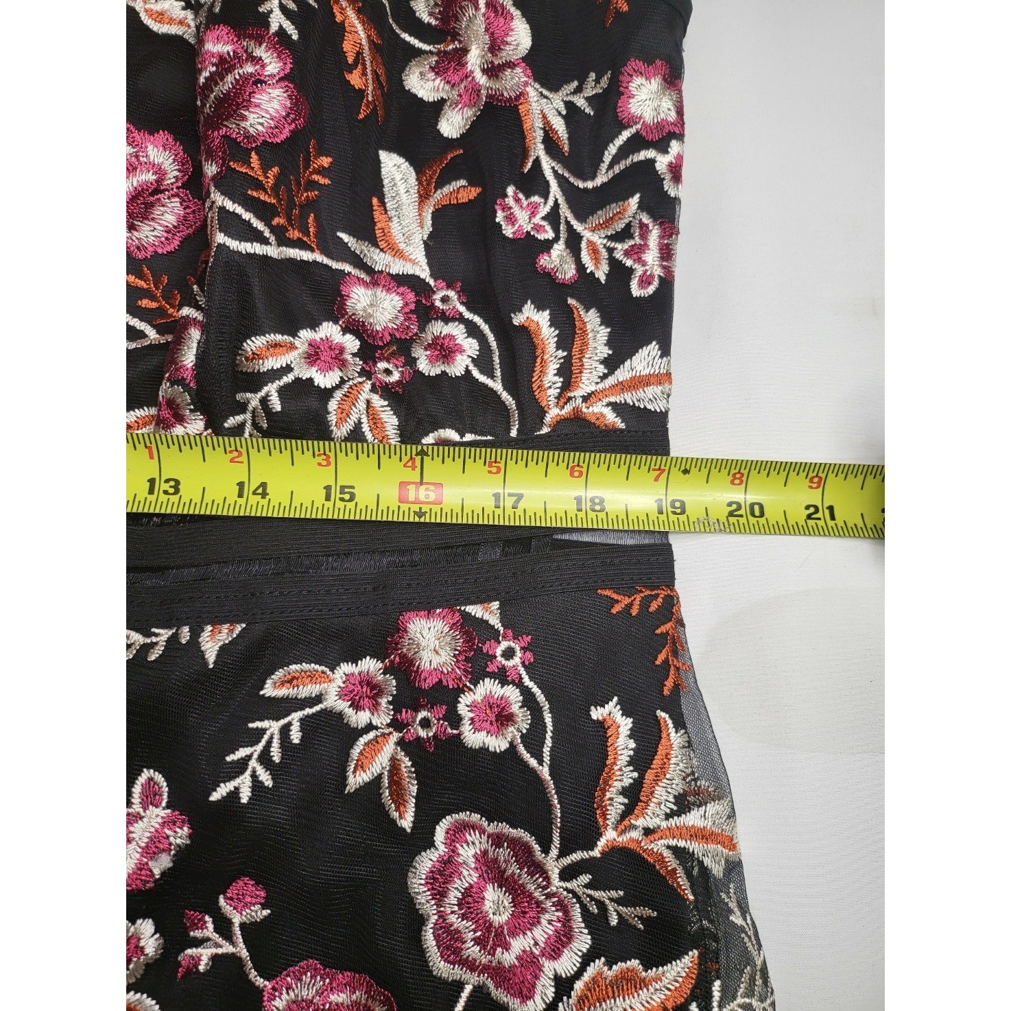 BCX Dress Womens 16W Black Floral Embroidered Halter Neck Cocktail