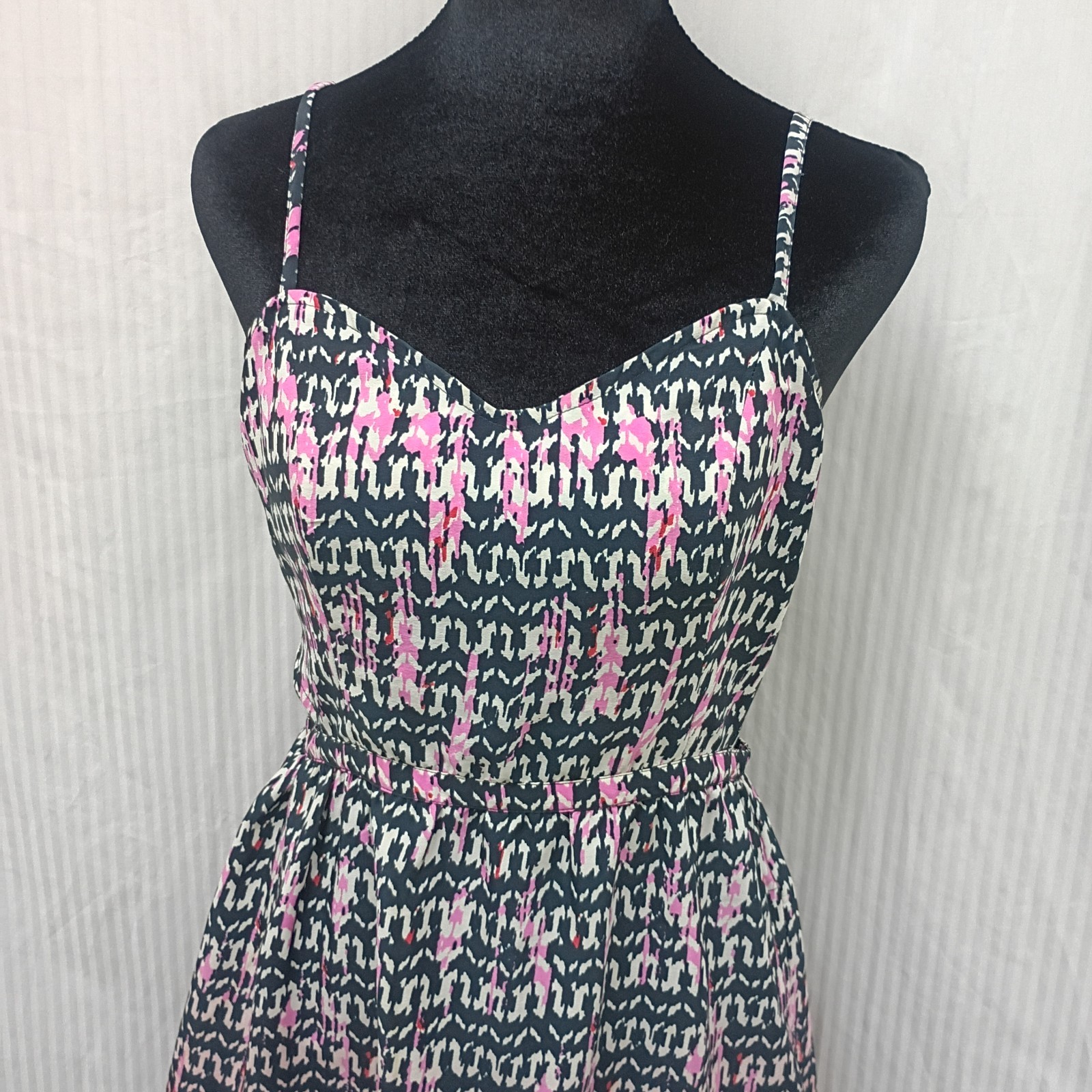 American Eagle Outfitters Womens Size 8 Abstract Sweetheart Fit & Flare Dress