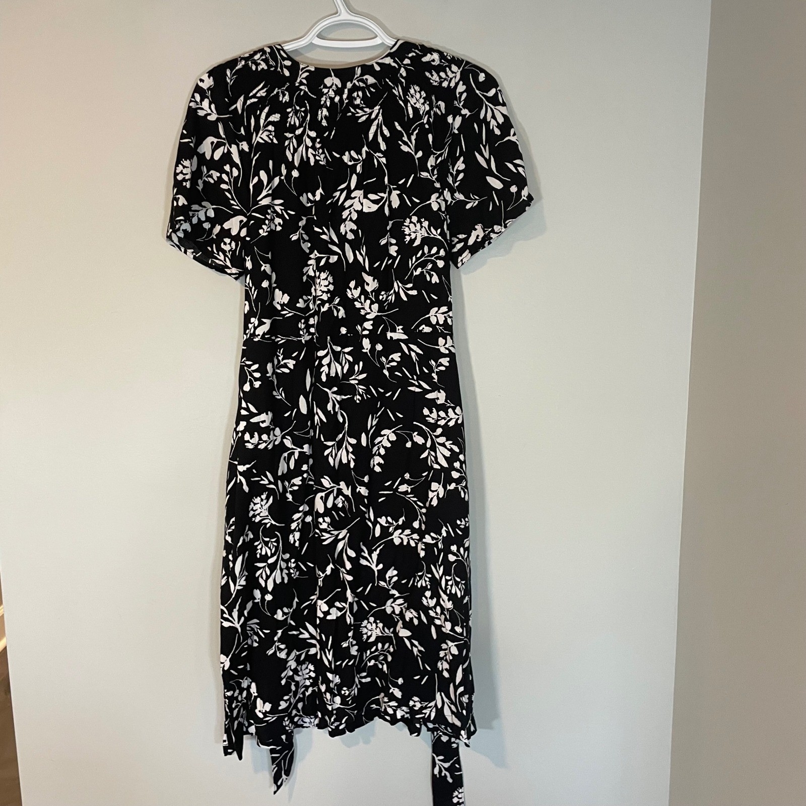 Croft & Barrow Womens Black White Floral Button Midi Dress Pockets S Belted