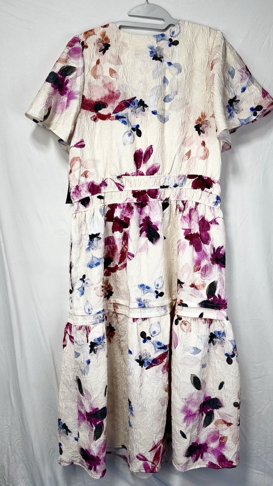 Lane Bryant Ivory Purple Floral V-Neck Textured Tiered Flutter Midi Dress 18/20