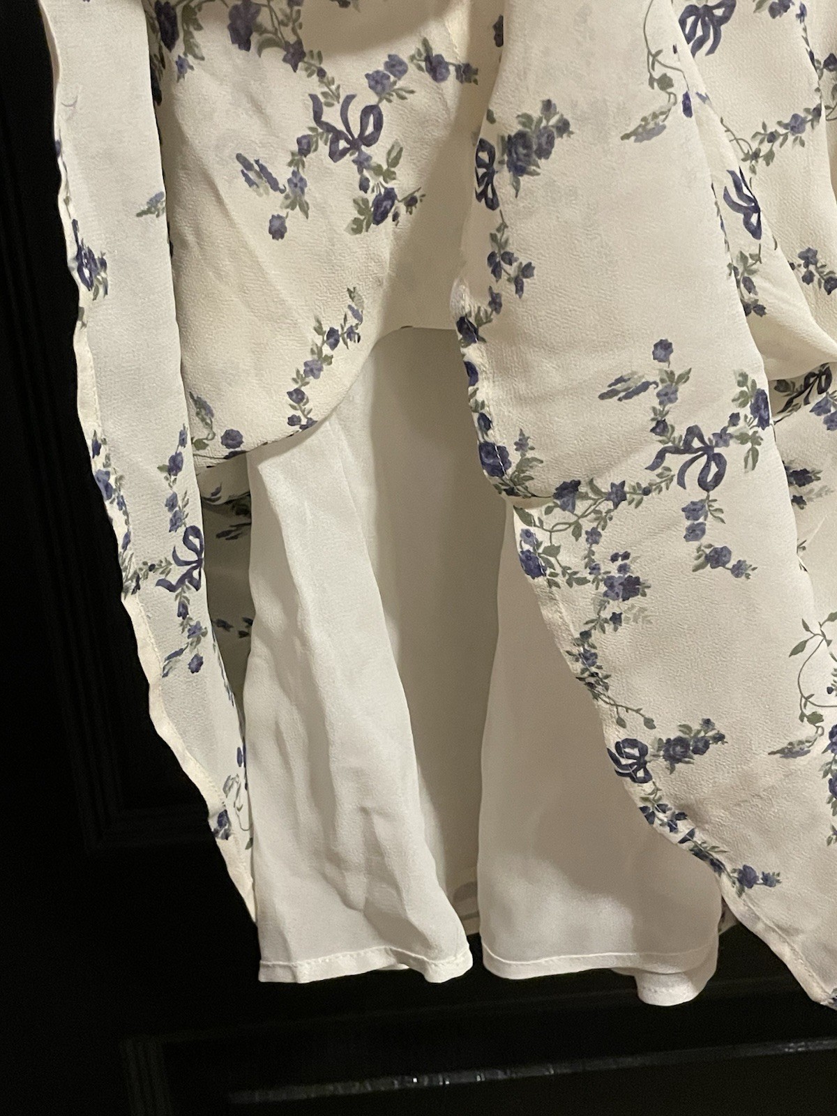 Reformation Dress 8 Floral V-Neck Blue Ivory Cap Sleeve Coquette Romantic Flowy