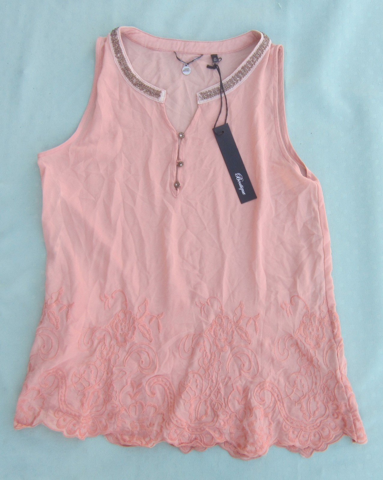 NWT BKE Boutique Buckle Sheer Sleeveless Beaded Neckline Dress Size M Chest 37″