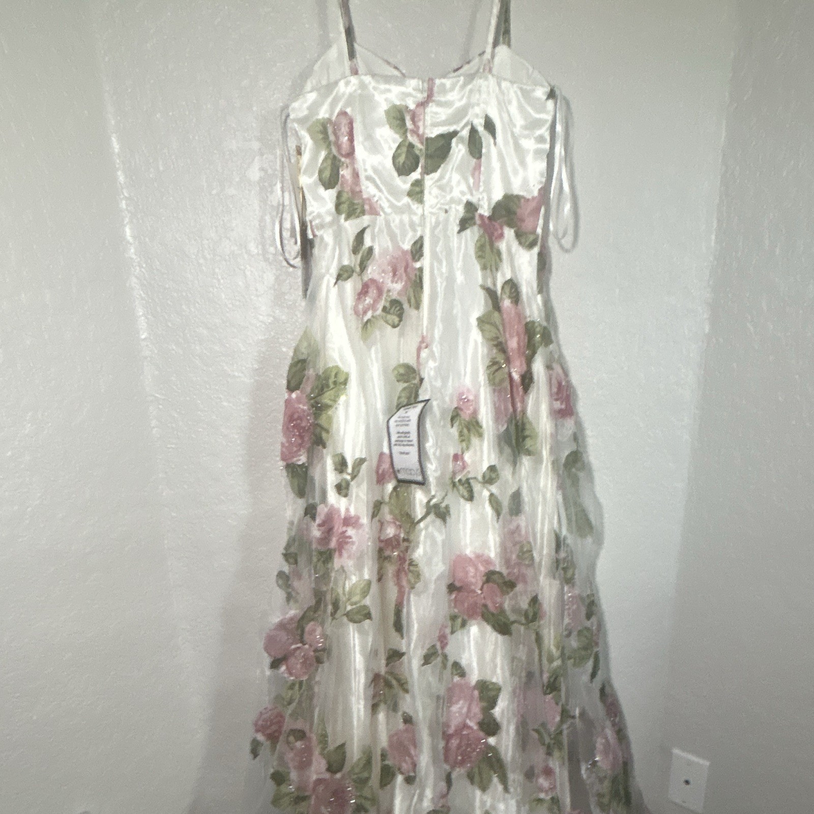 City Studio Juniors 7 White Pink Floral Satin Maxi Dress Sweetheart Rhinestone