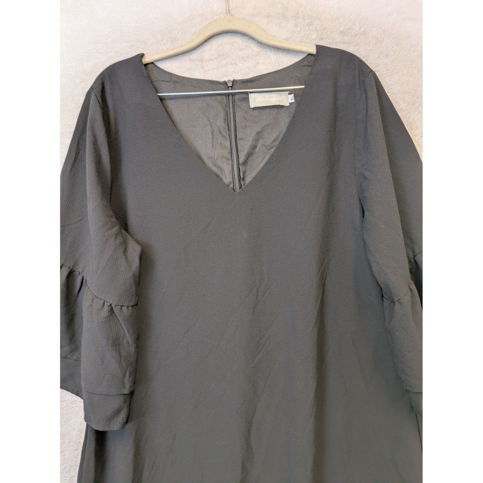 Belongsci Shift Dress Women’s XL Black Tiered Ruffle Bell Sleeve V-Neck Mini