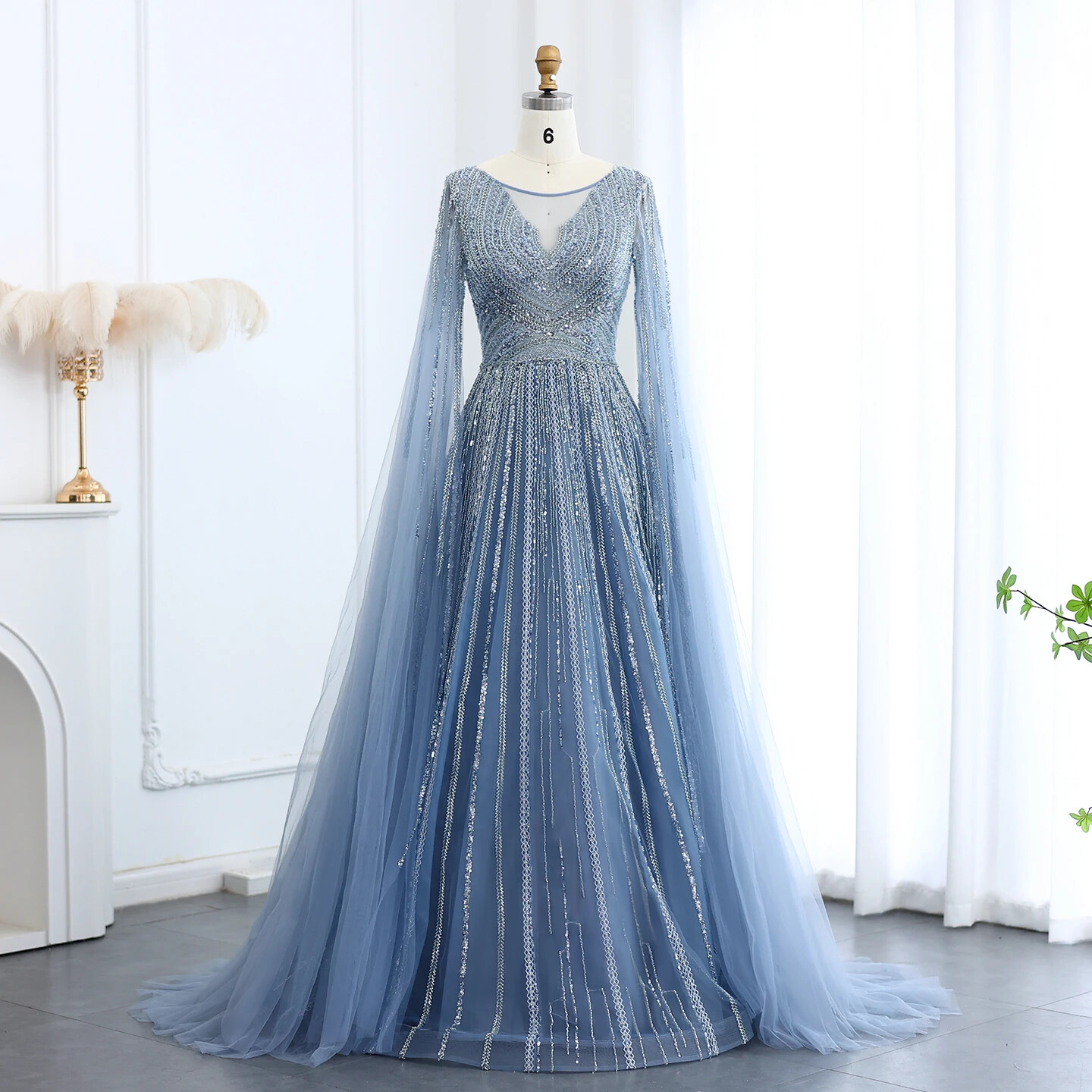Luxury Gray Green Blue Pink Elegant Evening Dresses with Cape Sleeves Women