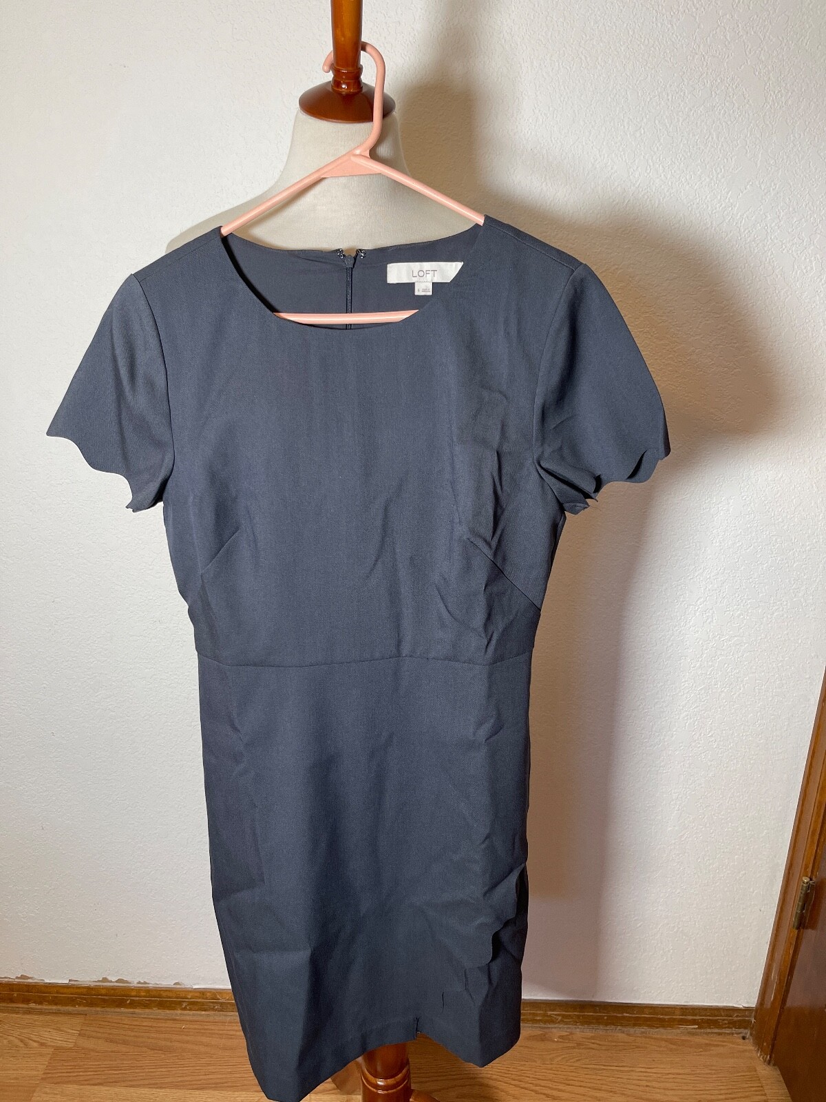 Loft Womens Dress Six Gray Scalloped details Zip Easy Care Blended Fabric
