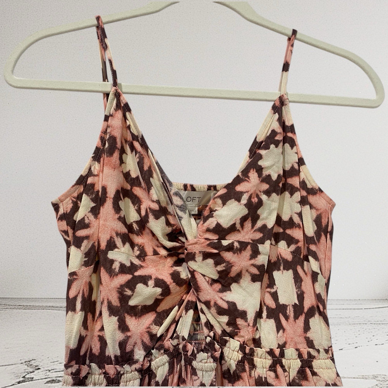 LOFT Womens Sunwashed Floral Midi Dress Size 2 Twist Cut Out Tiered $99