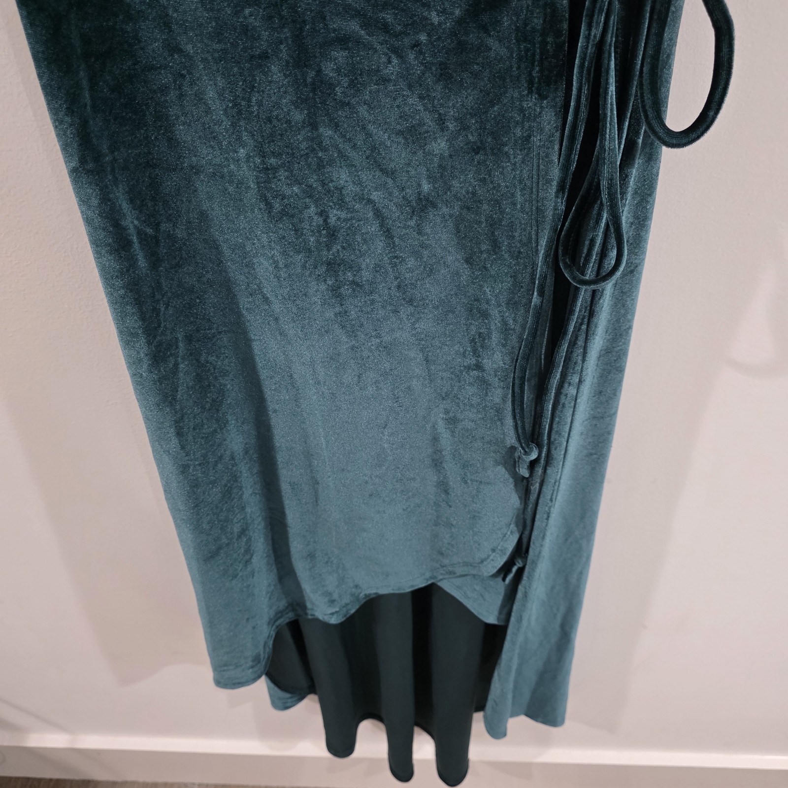 Lulus Wrap Dress Size Medium Green Velvet Maxi Fairy Regency