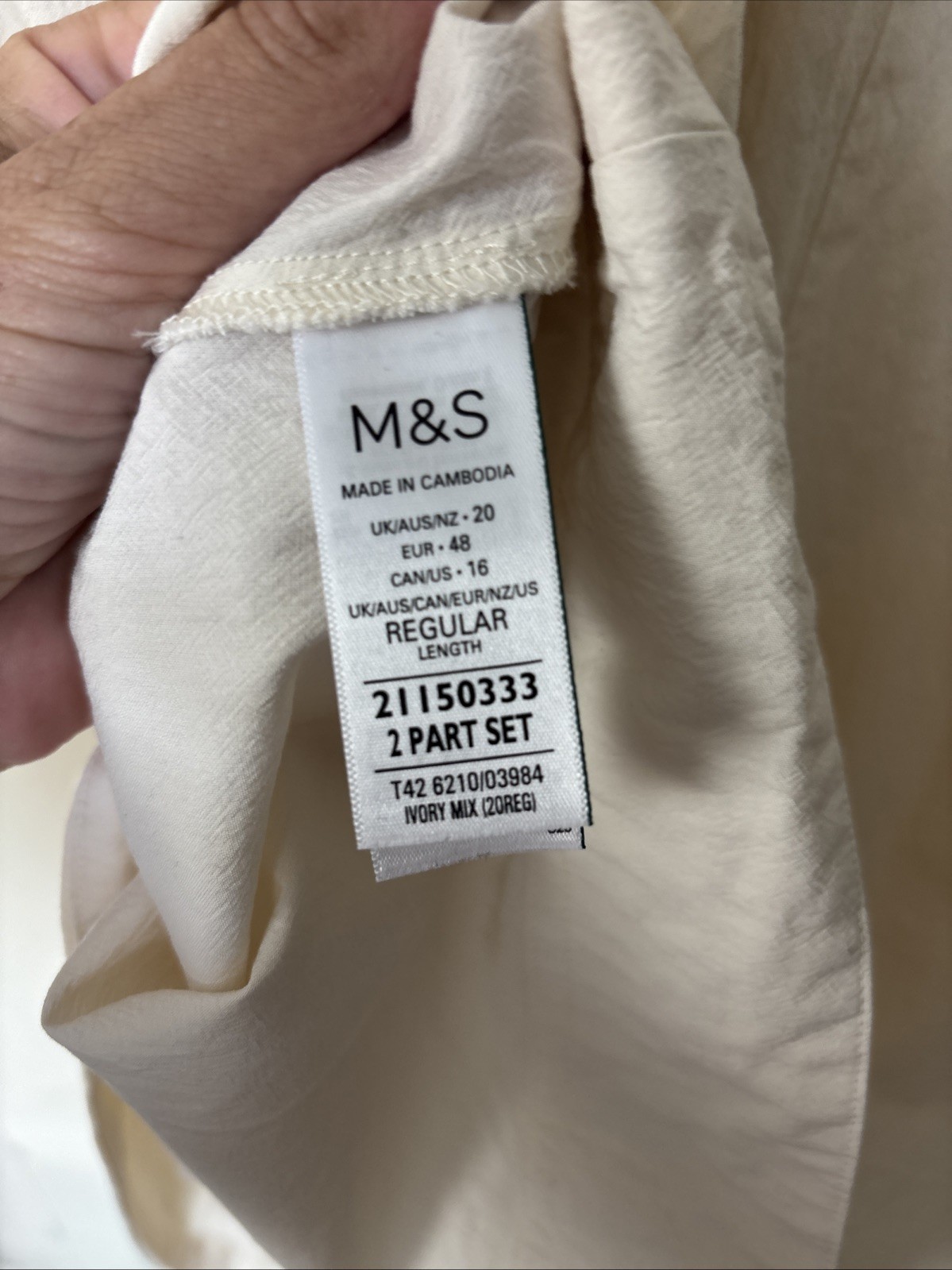 Marks & Spencer Cream Puff Sleeve V Neck Midi Dress Size UK 20