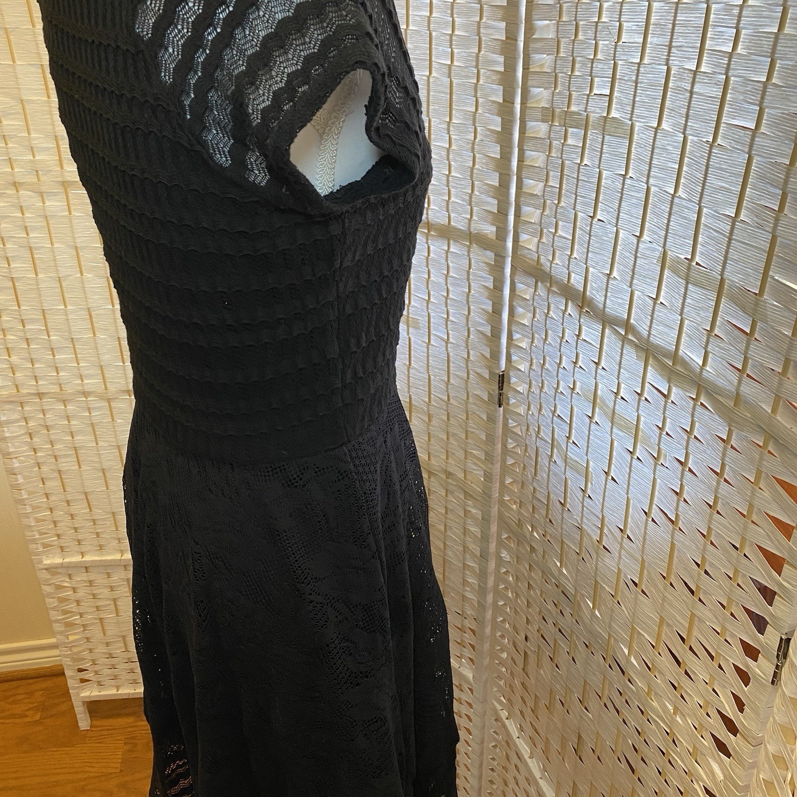 Black Floral Lace Dress By NY Collection size XS